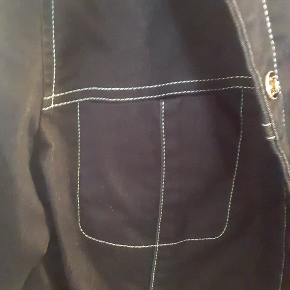 Jacket - Picture 2 of 3